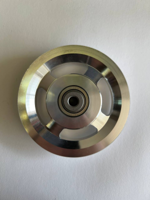 Ролик для тренажера алюминиевый 113х9