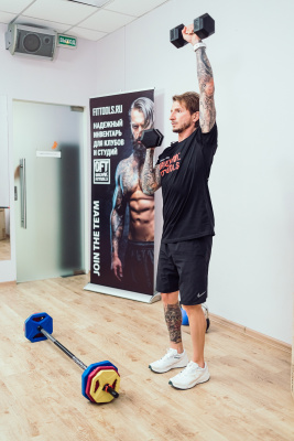 Гантель 15 кг гексагональная