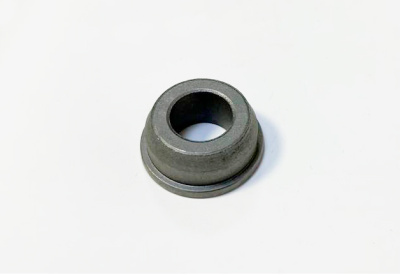 Втулка металлическая RMB18