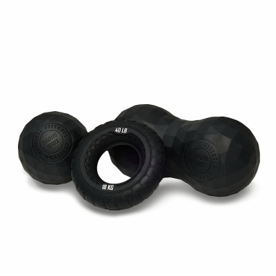 Набор из двух массажных мячей с кистевым эспандером черный