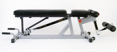 Регулируемая силовая скамья для коммерческого использования