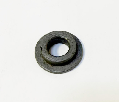 Втулка металлическая RMB07