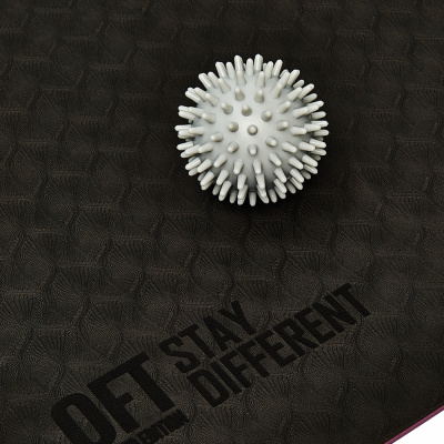 Мяч массажный 7 см средней жесткости